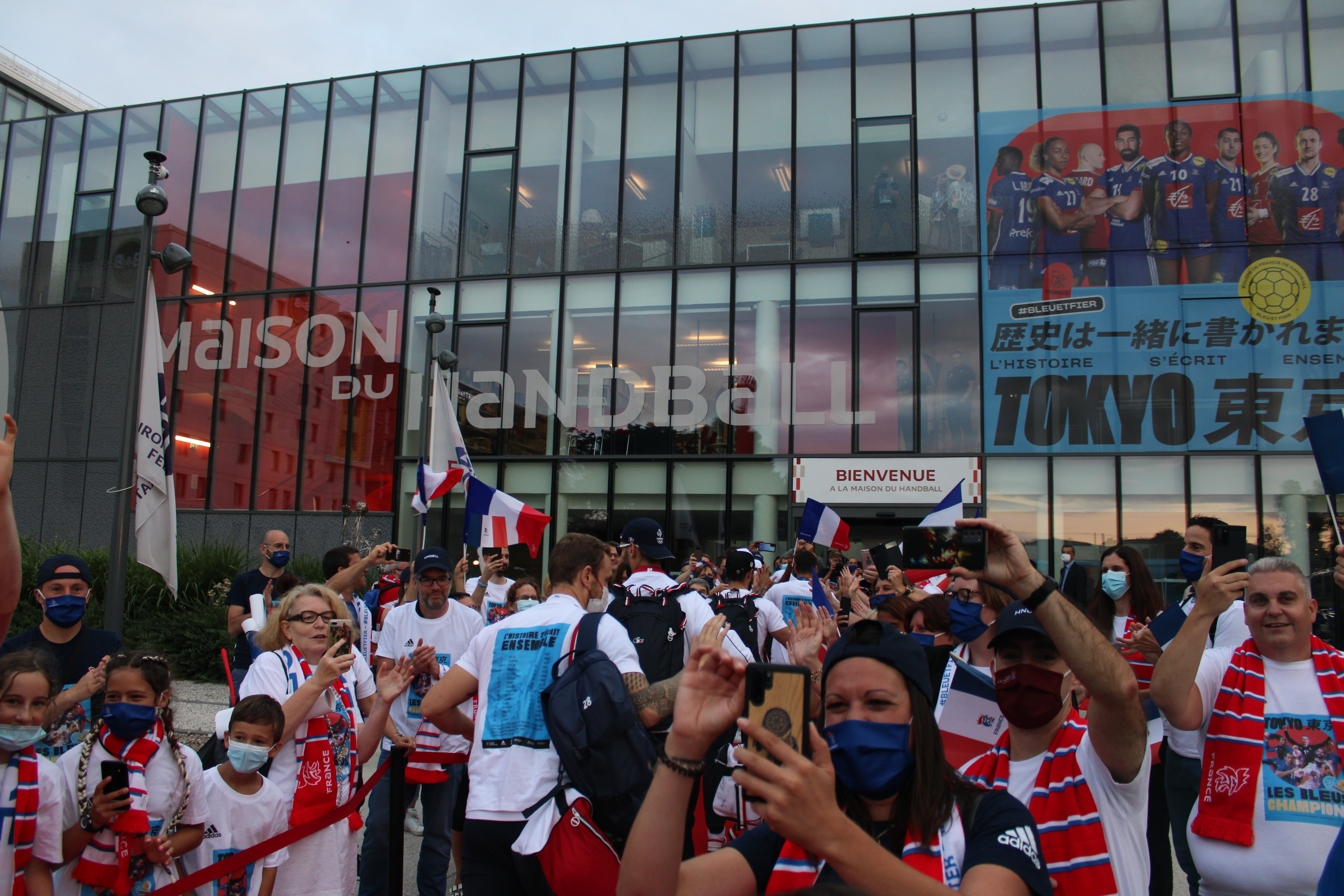 Retour en OR des JO pour nos EDF a la maison du Handball Aout 2021